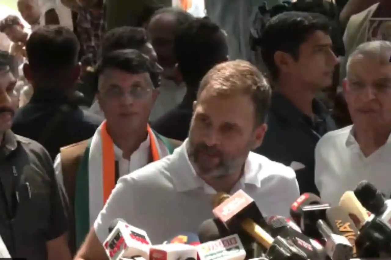 कर्नाटक में गरीब की हुई जीत, पूंजीवाद हारा : राहुल कर्नाटक में गरीब की हुई जीत, पूंजीवाद हारा : राहुल